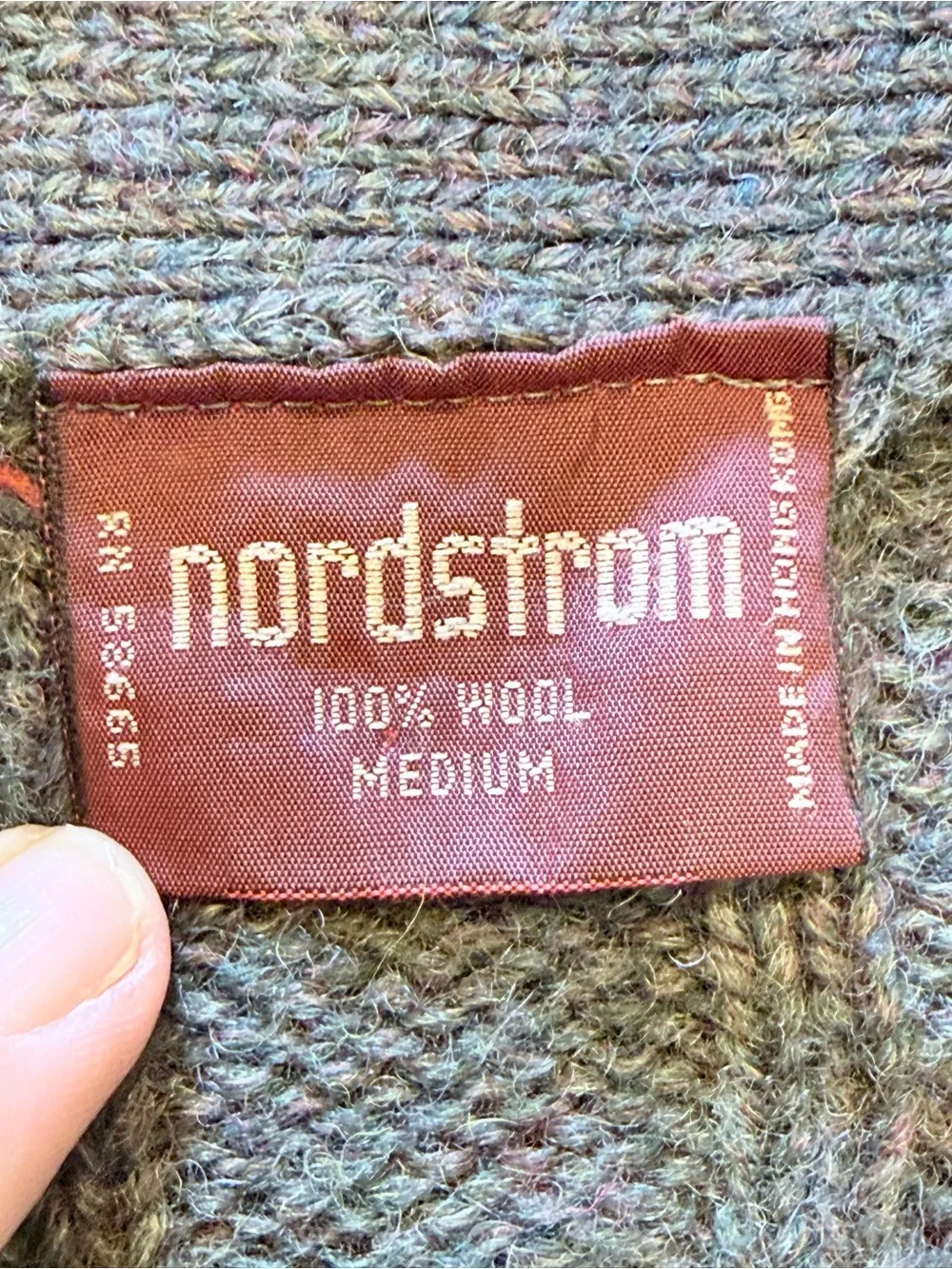 Vintage Nordstrom Grey Green Cable knit Vest Cardigan Leather buttons Men Med /F